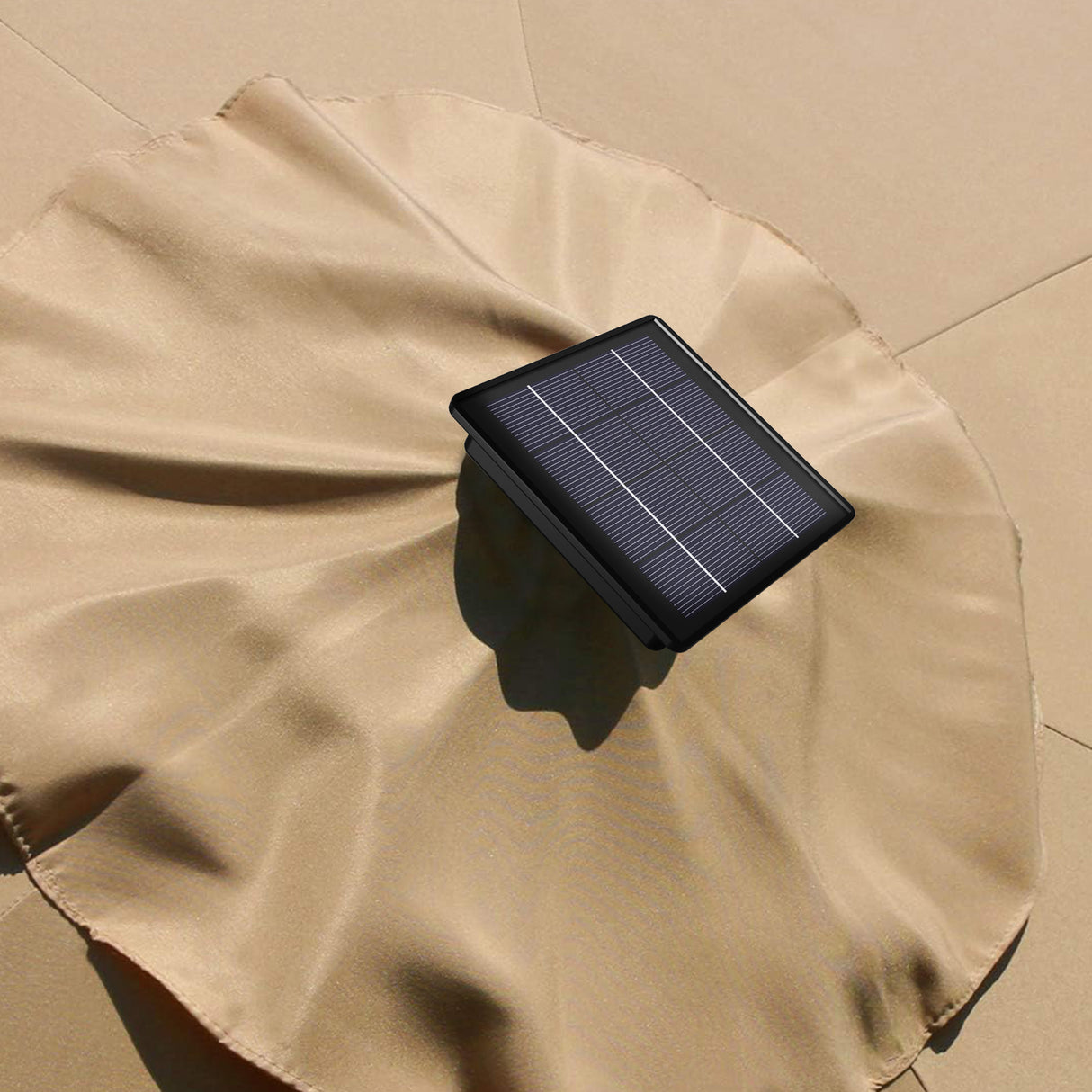 Panneau Solaire Patioslife pour Parasol Déporté – Éclairage autonome, sûr et élégant